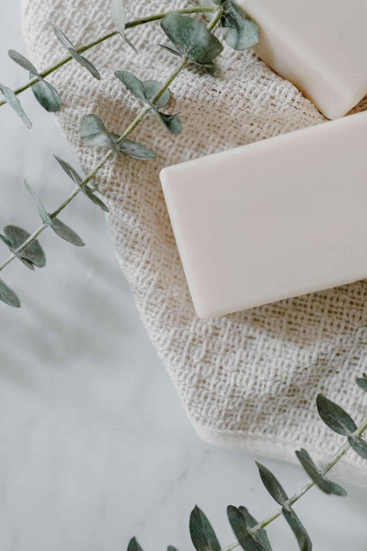 Keçi Sütü Sabun + Yüz Lifi (yüz Aydınlatma Etkili Sabun, Peeling Yüz Lifi)