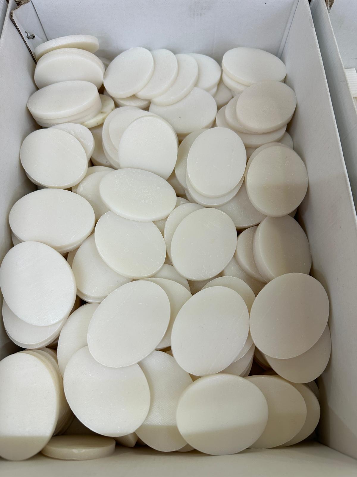 Toptan hediyelik oval sabun 20 gr beyaz